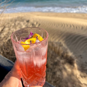 A prepared Lahaina Lemonade at the beach